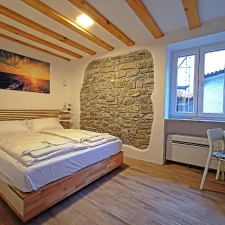 Ribiska Hisa - Old Piran Fisherman'S House Exterior photo