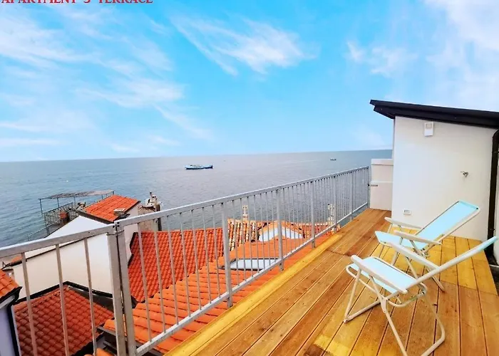 Ribiska Hisa - Old Piran Fisherman\'S House