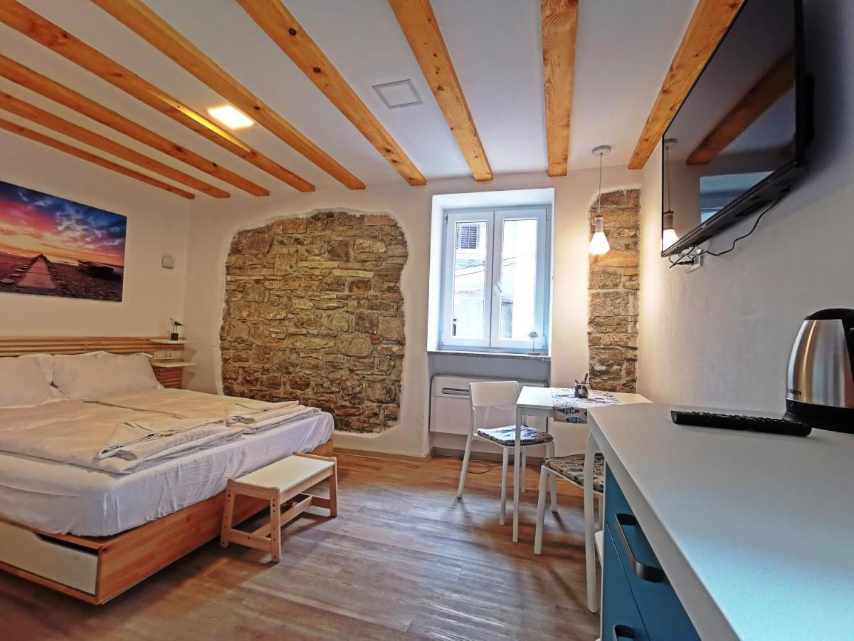 Apartment Ribiska Hisa - Old Fisherman's House *